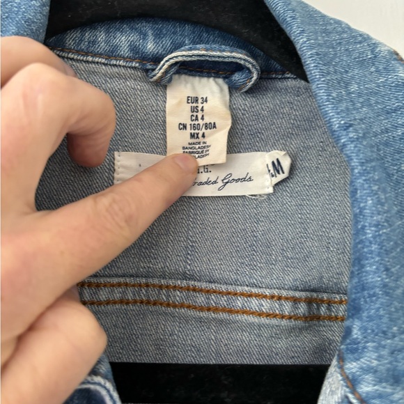 H&M Jean Jacket Size 4 - Picture 3 of 4
